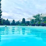 Hotel Sweet Cherry - Boutique & Tyrol 3*