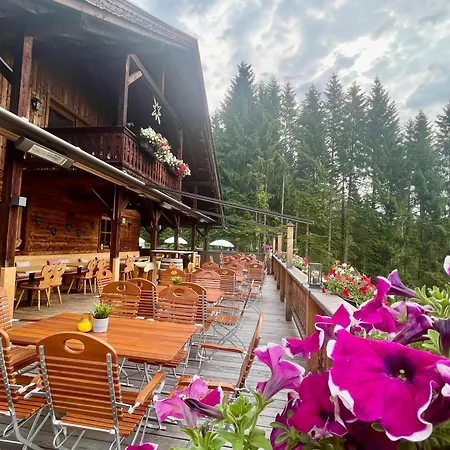 Sweet Cherry - Boutique & Tyrol 3*
