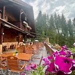 Sweet Cherry - Boutique & Tyrol 3*