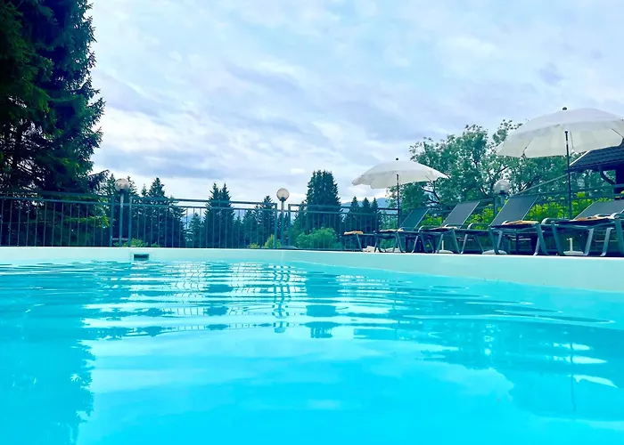 Szálloda Sweet Cherry - Boutique & Tyrol 3*