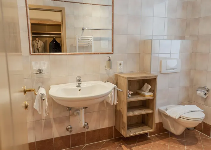 Szálloda Sweet Cherry - Boutique & Tyrol 3*