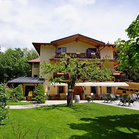 Sweet Cherry - Boutique & Tyrol 3*