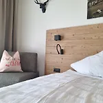 Sweet Cherry - Boutique & Tyrol 3*